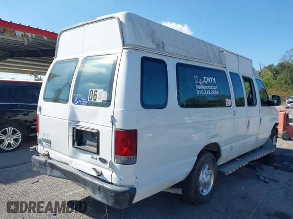 2012 Ford Econoline Cargo Commercial with VIN 1FTNS2EW4CDA50633, listed as a IAAI auction lot 40694015 with 309,334 mi miles. Bid and sale history available at carsss.com. Image 4.