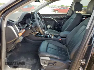 2023 Audi Q5 S line Premium Plus с VIN WA1EAAFY3P2060174, выставлен на аукционе Copart как лот 61779115 с пробегом 53 520 миль миль и Списание • Salvage title. История ставок и продаж доступна на DreamBid. Изображение 7.