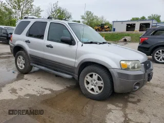 2006 Ford Escape XLT with VIN 1FMCU93156KA73772, listed as a Copart auction lot 55658445 with 217,335 mi miles and Salvage title. Bid and sale history available at DreamBid. Image 4.