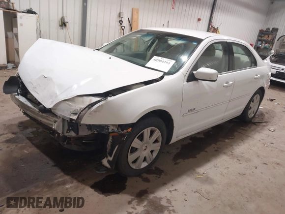 2007 Mercury Milan with VIN 3MEHM07Z37R649179, listed as a IAAI auction lot 40904291 with 92,282 mi miles. Bid and sale history available at carsss.com. Image 2.