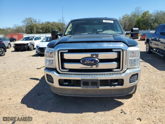 2015 Ford Super Duty F-250 SRW Lariat with VIN 1FT7W2B63FEC27933, listed as a Copart auction lot 49420555 with 158,198 mi miles and Clean Title. Bid and sale history available at carsss.com. Image 5.