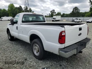 2015 Ford F-250 XL z VIN 1FTBF2A63FEB63792, wystawiony jako Copart lot #57988695 z przebiegiem 243 738 mil mil oraz Tytuł czysty. Historia ofert i sprzedaży dostępna na DreamBid. Obrazek 2.