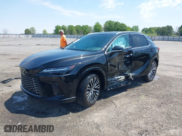 2024 Lexus RX 350 z VIN 2T2BAMBA1RC046647, wystawiony jako IAAI lot #42043636 z przebiegiem 2 595 mil mil oraz . Historia ofert i sprzedaży dostępna na DreamBid. Obrazek 2.