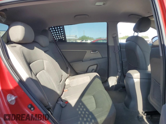 2011 Kia Sportage with VIN KNDPB3A23B7117933, listed as a Copart auction lot 59360025 with 196,779 mi miles and Salvage title. Bid and sale history available at DreamBid. Image 10.