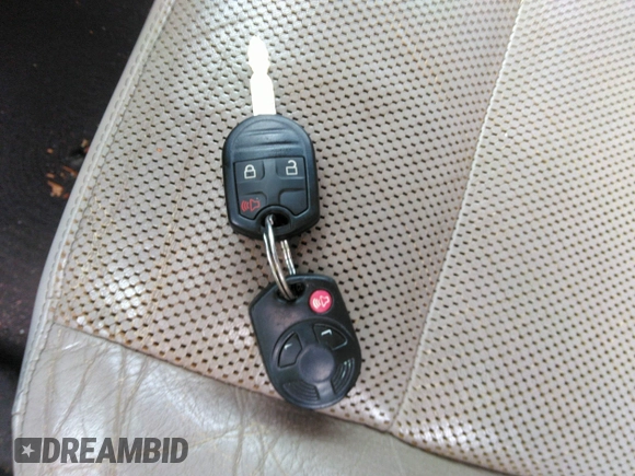 2008 Ford Taurus X SEL z VIN 1FMDK02W08GA28649, wystawiony jako IAAI lot #42026925 z przebiegiem 191 857 mil mil oraz . Historia ofert i sprzedaży dostępna na DreamBid. Obrazek 11.