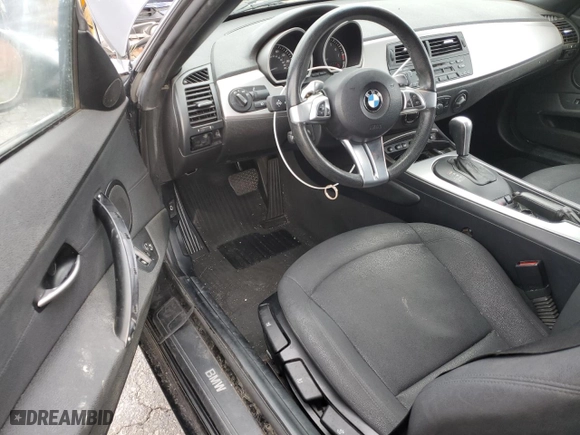 2008 BMW Z4 3.0i with VIN 4USBU33508LW74711, listed as a Copart auction lot 47768015 with NaN miles and Salvage Title. Bid and sale history available at carsss.com. Image 8.