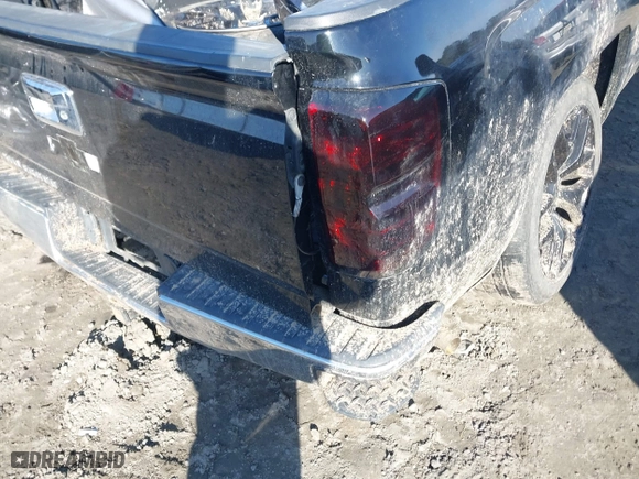 2015 Chevrolet Silverado 1500 LS with VIN 1GCRCPEC0FZ309143, listed as a IAAI auction lot 41433445 with 105,947 mi miles. Bid and sale history available at carsss.com. Image 6.