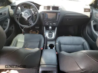 2012 Volkswagen Jetta SE with VIN 3VWDX7AJ4CM307103, listed as a Copart auction lot 61464545 with 141,211 mi miles and Salvage title. Bid and sale history available at DreamBid. Image 8.