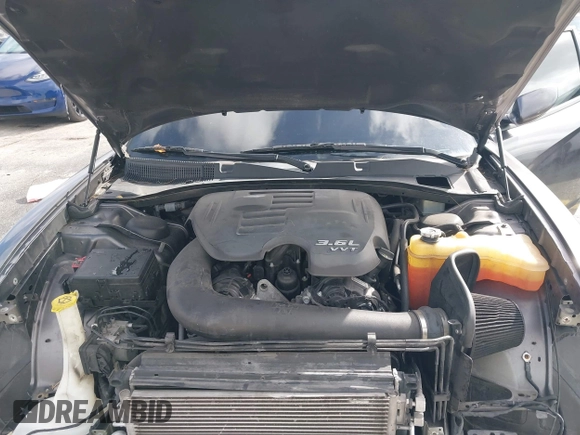 2019 Dodge Charger GT with VIN 2C3CDXHG6KH628451, listed as a IAAI auction lot 40750593 with 80,996 mi miles and . Bid and sale history available at DreamBid. Image 10.