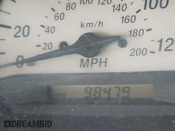 2000 Toyota ECHO z VIN JTDBT1235Y0060266, wystawiony jako IAAI lot #41840654 z przebiegiem 98 479 mil mil oraz . Historia ofert i sprzedaży dostępna na DreamBid. Obrazek 7.
