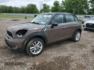 2014 MINI Countryman S с VIN WMWZC5C54EWM17898, выставлен на аукционе Copart как лот 62119635 с пробегом 112 773 миль миль и Списание • Salvage title. История ставок и продаж доступна на DreamBid. Изображение 1.