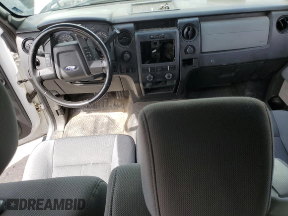 2014 Ford F-150 XL with VIN 1FTFX1CT1EKF80534, listed as a Copart auction lot 54909865 with 147,371 mi miles and Salvage title. Bid and sale history available at DreamBid. Image 8.