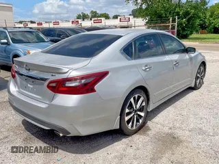 2017 Nissan Altima SL with VIN 1N4AL3AP6HC283271, listed as a Copart auction lot 62220665 with 147,379 mi miles and Clean title. Bid and sale history available at DreamBid. Image 4.
