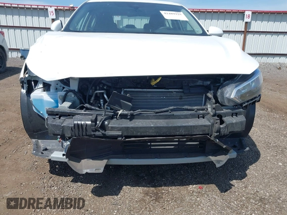2025 Nissan Sentra SV z VIN 3N1AB8CV9SY284647, wystawiony jako IAAI lot #42489225 z przebiegiem 6 262 mil mil oraz . Historia ofert i sprzedaży dostępna na DreamBid. Obrazek 6.
