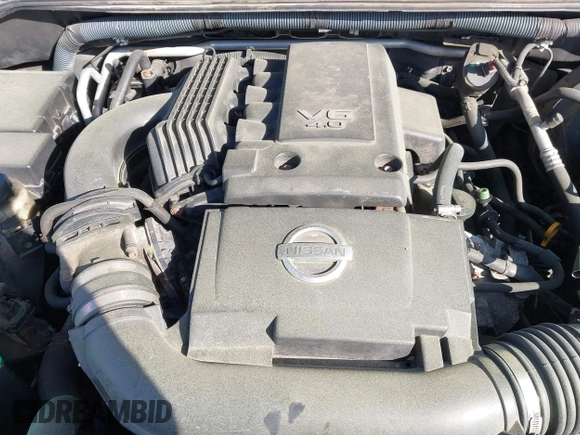 2006 Nissan Pathfinder SE z VIN 5N1AR18W66C674102, wystawiony jako IAAI lot #41984100 z przebiegiem 274 803 mil mil oraz . Historia ofert i sprzedaży dostępna na DreamBid. Obrazek 10.