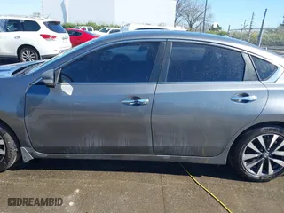 2016 Nissan Altima 2.5 SL with VIN 1N4AL3AP5GC276665, listed as a IAAI auction lot 41753123 with 131,679 mi miles. Bid and sale history available at carsss.com. Image 14.