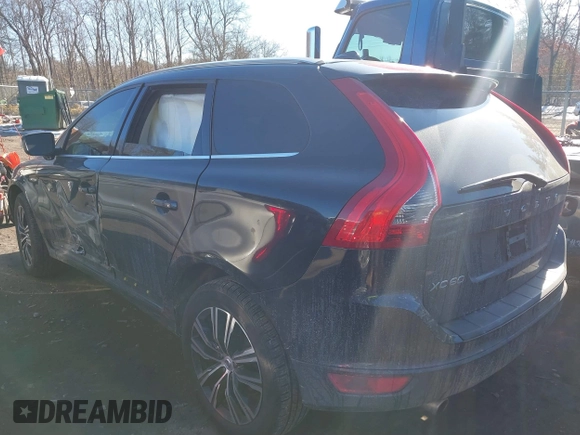 2012 Volvo XC60 3.0L with VIN YV4902DZXC2294993, listed as a IAAI auction lot 41428807 with 214,970 mi miles and . Bid and sale history available at DreamBid. Image 3.