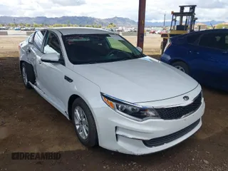 2016 Kia Optima LX with VIN 5XXGT4L3XGG119847, listed as a IAAI auction lot 41789193 with 62,804 mi miles. Bid and sale history available at carsss.com. Image 1.