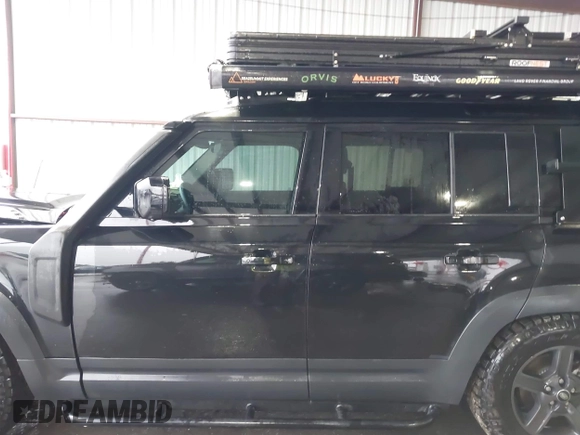 2023 Land Rover Defender S with VIN SALEJ7EX6P2137517, listed as a IAAI auction lot 41502561 with 13,998 mi miles and . Bid and sale history available at DreamBid. Image 14.