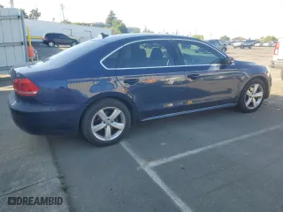 2014 Volkswagen Passat SE with VIN 1VWBP7A34EC008658, listed as a Copart auction lot 53994485 with 99,897 mi miles and Salvage Title. Bid and sale history available at carsss.com. Image 3.