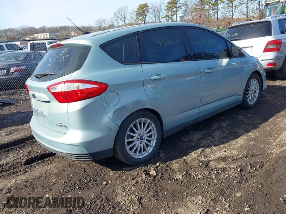 2013 Ford C-Max SE with VIN 1FADP5AU7DL557350, listed as a IAAI auction lot 41518831 with Not Provided miles. Bid and sale history available at carsss.com. Image 4.