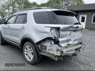 2019 Ford Explorer XLT with VIN 1FM5K8D82KGB40815, listed as a IAAI auction lot 42246073 with 15,157 mi miles and . Bid and sale history available at DreamBid. Image 3.
