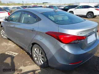 2015 Hyundai Elantra SE with VIN 5NPDH4AE2FH583548, listed as a IAAI auction lot 42003215 with 113,552 mi miles. Bid and sale history available at carsss.com. Image 3.