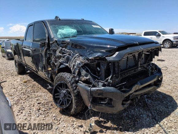 2024 Ram 2500 Tradesman z VIN 3C6UR5HLXRG209409, wystawiony jako Copart lot #58694365 z przebiegiem 28 761 mil mil oraz Szkoda całkowita • Salvage title. Historia ofert i sprzedaży dostępna na DreamBid. Obrazek 4.
