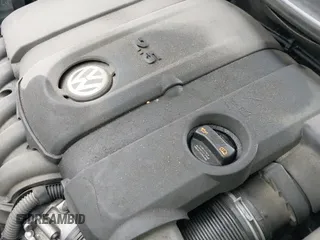 2011 Volkswagen Jetta SE with VIN 3VWPZ7AJ4BM717986, listed as a IAAI auction lot 42451199 with 213,710 mi miles and . Bid and sale history available at DreamBid. Image 14.
