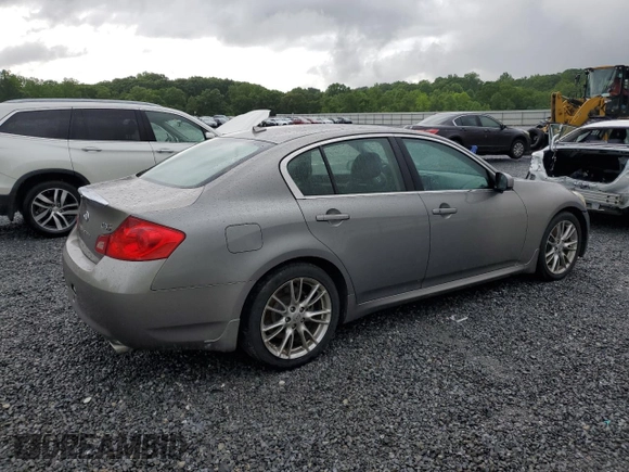 2008 Infiniti G35 Journey z VIN JNKBV61E88M223655, wystawiony jako Copart lot #56632495 z przebiegiem 306 705 mil mil oraz Szkoda całkowita • Salvage title. Historia ofert i sprzedaży dostępna na DreamBid. Obrazek 3.