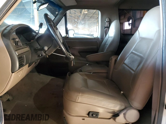 1993 Ford Bronco Custom with VIN 1FMEU15H4PLA36423, listed as a Copart auction lot 49184115 with 203,042 mi miles and Salvage Title. Bid and sale history available at carsss.com. Image 7.