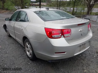 2013 Chevrolet Malibu LS with VIN 1G11A5SAXDF316098, listed as a IAAI auction lot 41980207 with 204,268 mi miles. Bid and sale history available at carsss.com. Image 3.