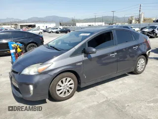 2014 Toyota Prius z VIN JTDKN3DP5E3061823, wystawiony jako Copart lot #51536045 z przebiegiem 231 036 mil mil oraz Szkoda całkowita • Salvage title. Historia ofert i sprzedaży dostępna na DreamBid. Obrazek 1.