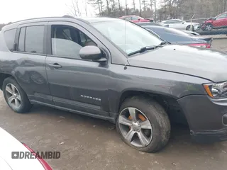 2017 Jeep Compass High Altitude with VIN 1C4NJDEBXHD193802, listed as a IAAI auction lot 41718878 with 123,949 mi miles. Bid and sale history available at carsss.com. Image 13.