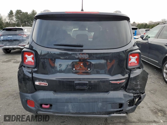 2019 Jeep Renegade Trailhawk z VIN ZACNJBC19KPK06415, wystawiony jako Copart lot #41493805 z przebiegiem 64 239 mil mil oraz Szkoda całkowita • Salvage title. Historia ofert i sprzedaży dostępna na DreamBid. Obrazek 6.