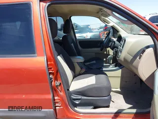 2006 Ford Escape XLT with VIN 1FMYU03186KA86260, listed as a IAAI auction lot 41912070 with 128,167 mi miles and . Bid and sale history available at DreamBid. Image 5.