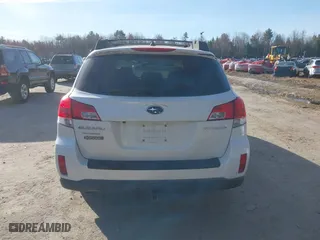 2014 Subaru Outback 2.5i Limited with VIN 4S4BRCNCXE3301122, listed as a IAAI auction lot 42072129 with 245,203 mi miles. Bid and sale history available at carsss.com. Image 16.