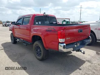 2017 Toyota Tacoma SR5 with VIN 5TFCZ5AN6HX101945, listed as a IAAI auction lot 42536831 with 131,348 mi miles and . Bid and sale history available at DreamBid. Image 3.