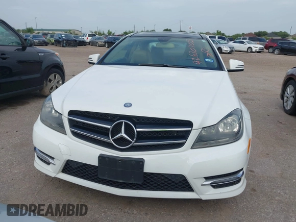 2015 Mercedes-Benz C 250 with VIN WDDGJ4HB9FG370183, listed as a IAAI auction lot 42670705 with 127,582 mi miles and . Bid and sale history available at DreamBid. Image 6.