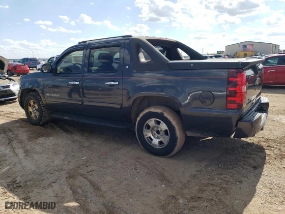 2011 Chevrolet Avalanche LT with VIN 3GNMCFE05BG196821, listed as a Copart auction lot 53075654 with 195,296 mi miles and Salvage Title. Bid and sale history available at carsss.com. Image 2.