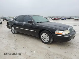 2004 Mercury Grand Marquis GS z VIN 2MEFM74W24X636561, wystawiony jako Copart lot #46114155 z przebiegiem 125 121 mil mil oraz Szkoda całkowita • Salvage title. Historia ofert i sprzedaży dostępna na DreamBid. Obrazek 4.