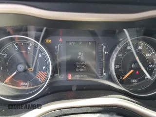2015 Jeep Cherokee Sport with VIN 1C4PJLAB6FW657131, listed as a Copart auction lot 55533255 with 186,263 mi miles and Clean Title. Bid and sale history available at carsss.com. Image 9.