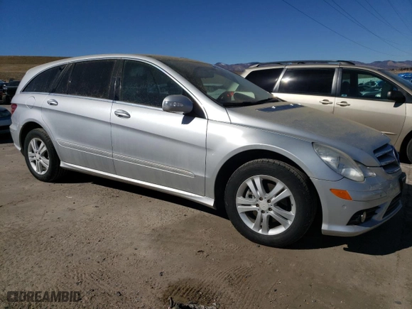 2008 Mercedes-Benz R-Class 3.0L with VIN 4JGCB22E28A075201, listed as a Copart auction lot 46490455 with 82,207 mi miles and Clean Title. Bid and sale history available at carsss.com. Image 4.