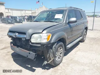 2006 Toyota Sequoia SR5 with VIN 5TDZT34A96S272197, listed as a IAAI auction lot 41991038 with 264,727 mi miles. Bid and sale history available at carsss.com. Image 2.