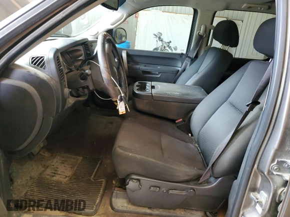 2013 Chevrolet Silverado 1500 LT with VIN 3GCPCSE01DG272388, listed as a Copart auction lot 54507835 with 154,300 mi miles and Salvage Title. Bid and sale history available at DreamBid. Image 7.