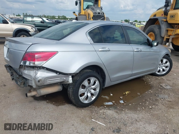 2009 Honda Accord EX-L z VIN 1HGCP26849A028250, wystawiony jako IAAI lot #42149706 z przebiegiem 191 294 mil mil oraz . Historia ofert i sprzedaży dostępna na DreamBid. Obrazek 4.