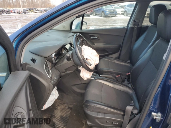 2019 Chevrolet Trax LT with VIN 3GNCJLSB2KL390560, listed as a Copart auction lot 46326825 with 98,469 mi miles and Clean Title. Bid and sale history available at carsss.com. Image 7.