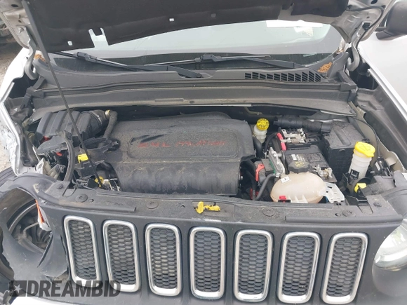 2015 Jeep Renegade Sport with VIN ZACCJBAT4FPB29201, listed as a IAAI auction lot 39193750 with 116,799 mi miles and . Bid and sale history available at DreamBid. Image 10.