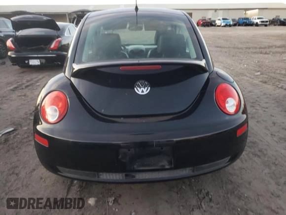 2009 Volkswagen New Beetle Coupe S with VIN 3VWPW31C69M511498, listed as a Copart auction lot 82576534 with 200,530 mi miles and Salvage Title. Bid and sale history available at carsss.com. Image 6.