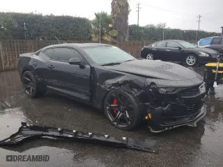 2022 Chevrolet Camaro 2SS with VIN 1G1FG1R73N0102100, listed as a Copart auction lot 43945765 with 23,073 mi miles and Salvage Title. Bid and sale history available at carsss.com. Image 4.